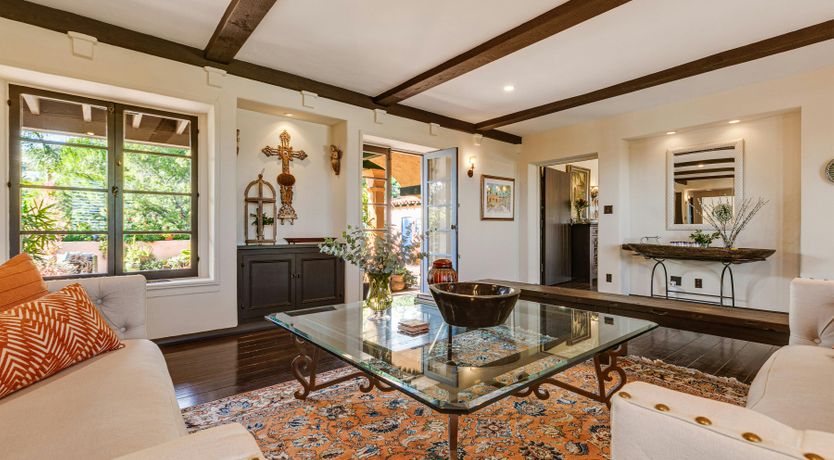 Photo of Golden Sunset Residence