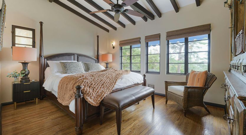 Photo of Golden Sunset Residence