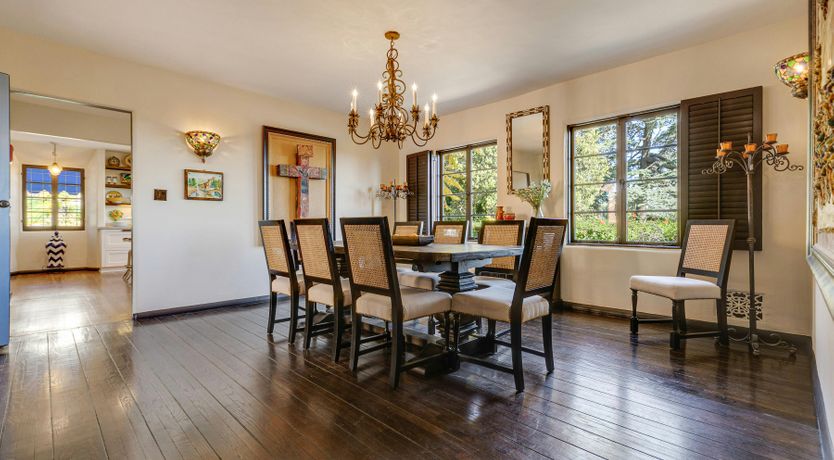 Photo of Golden Sunset Residence