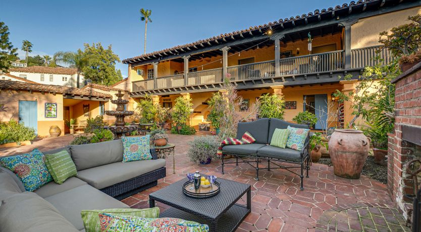 Photo of Golden Sunset Residence