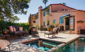 Photo of Golden Sunset Residence