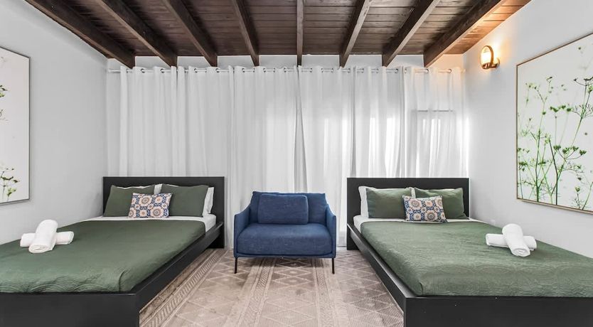 Photo of Court & Cabana