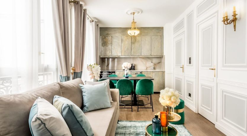 Photo of Madame De Pompadour