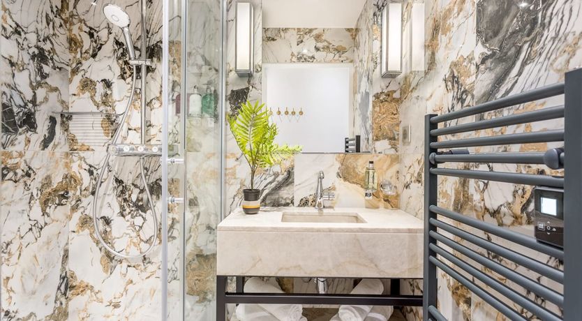 Photo of Madame De Pompadour