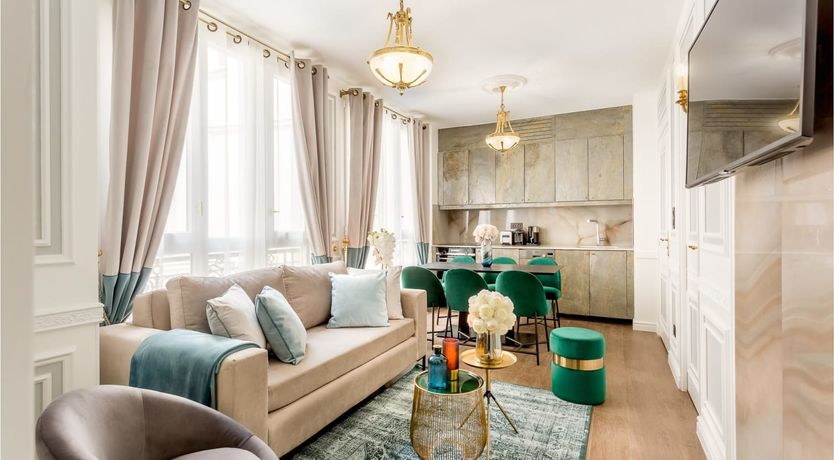 Photo of Madame De Pompadour