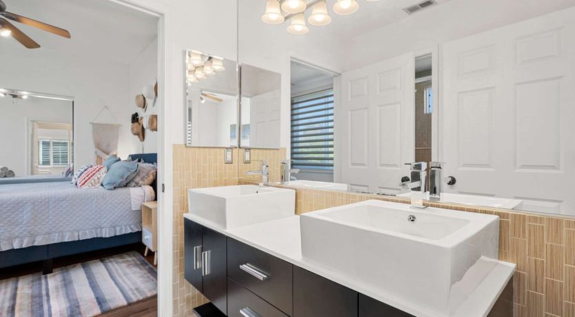 Photo of Oaks Escape