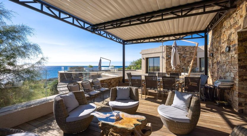 Photo of Golden Coastline Retreat