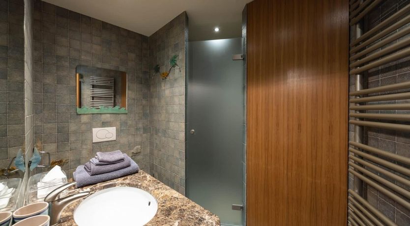 Photo of Golden Coastline Retreat