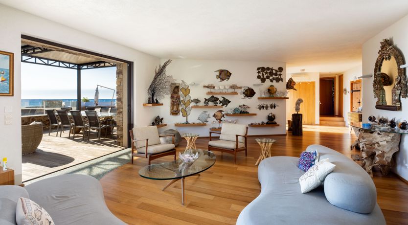 Photo of Golden Coastline Retreat