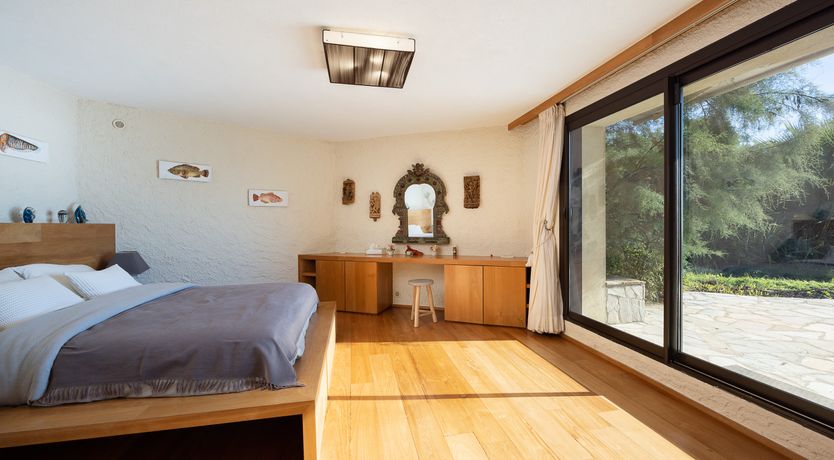 Photo of Golden Coastline Retreat