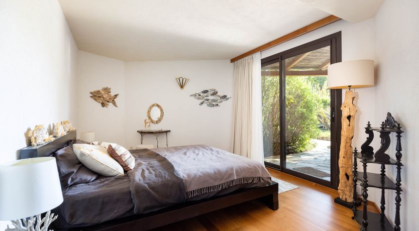 Photo of Golden Coastline Retreat