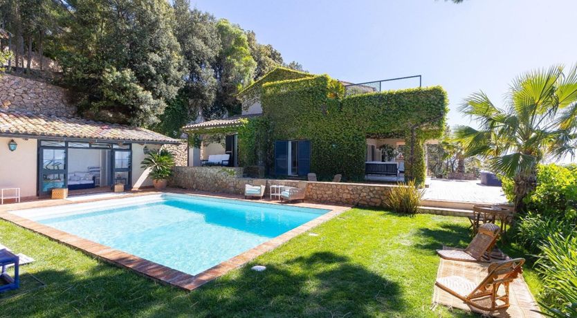 Photo of Endless Ocean View