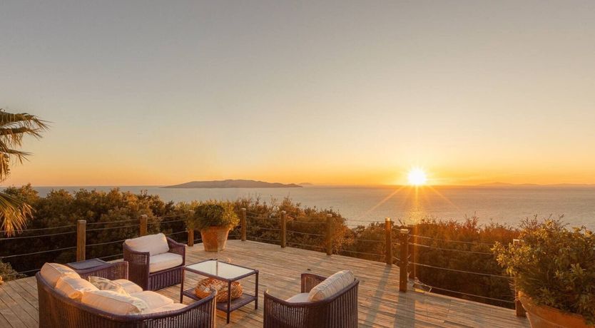 Photo of Endless Ocean View