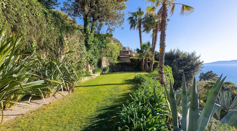 Photo of Endless Ocean View