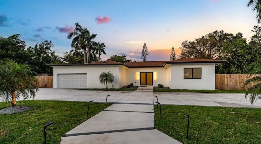 Photo of Sunstone Villa