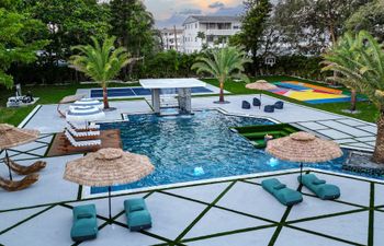 Sunstone Villa Holiday Home