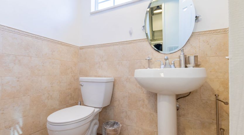 Photo of Lake & Light