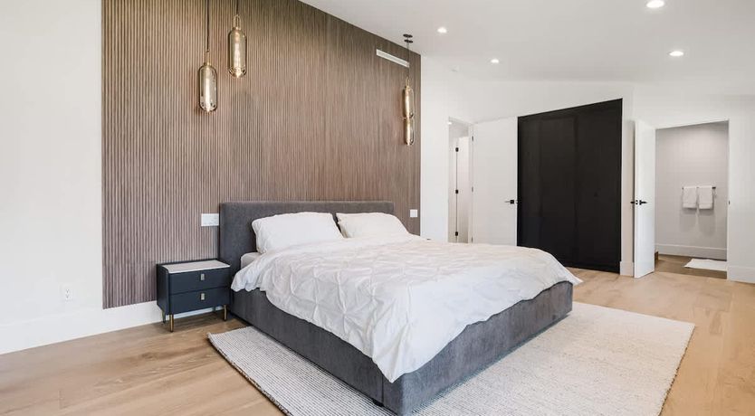 Photo of Quiet City Vista