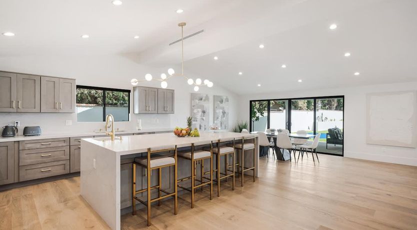 Photo of Quiet City Vista