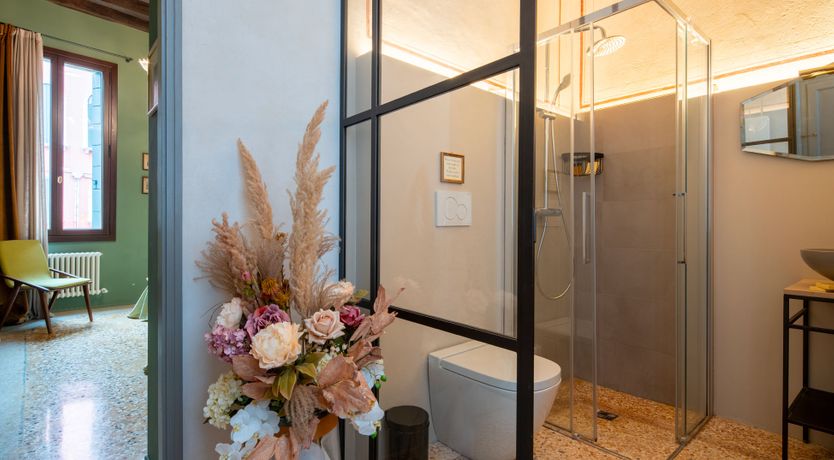 Photo of Canal Jewel