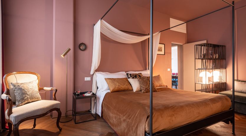 Photo of Canal Jewel