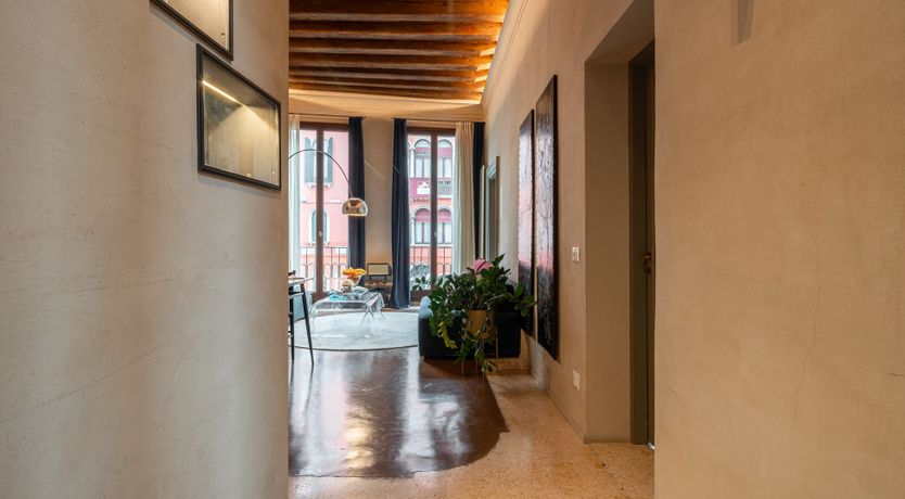 Photo of Canal Jewel