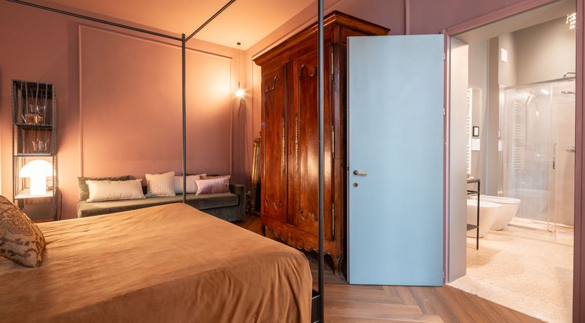 Photo of Canal Jewel