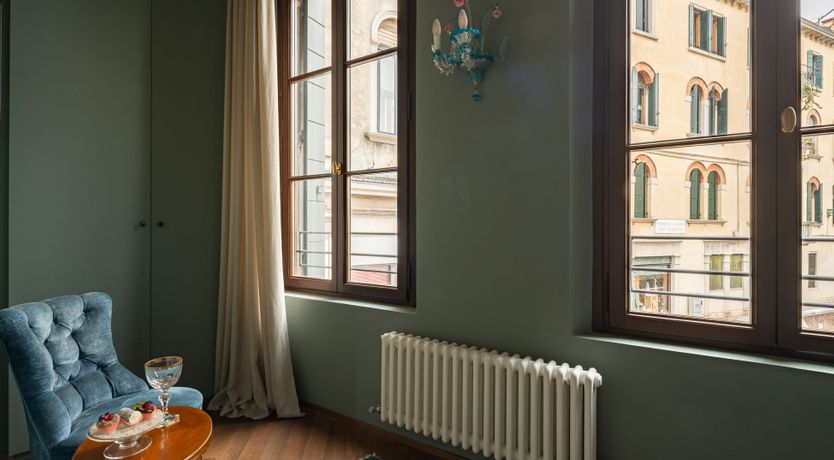 Photo of Canal Jewel