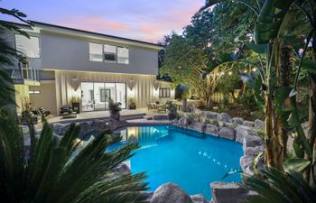 The Chic Holiday Home