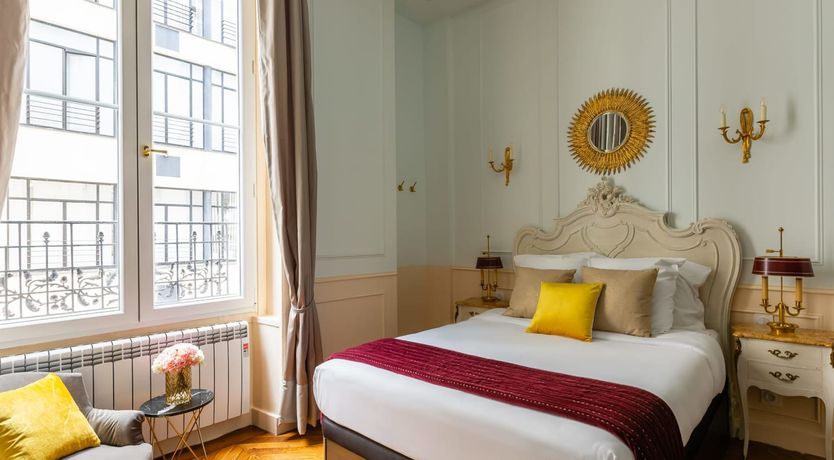 Photo of Napoleon's Neighbour