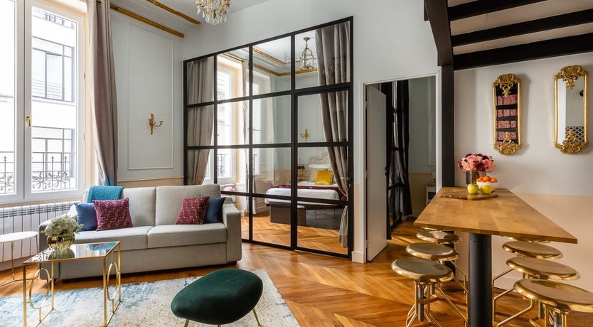 Photo of Napoleon's Neighbour