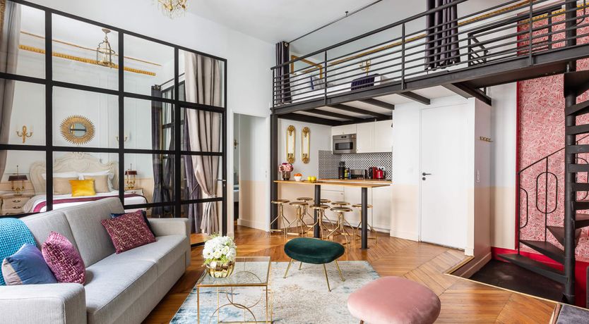 Photo of Napoleon's Neighbour