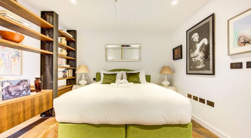 Photo of Elegant River