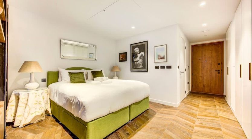 Photo of Elegant River