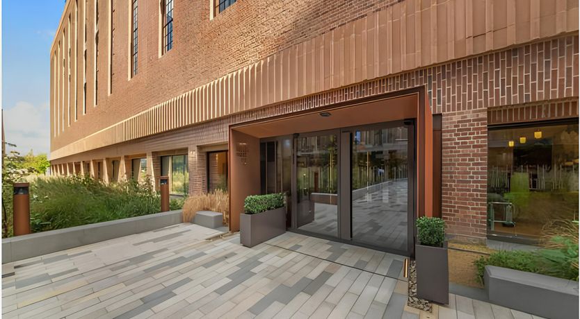 Photo of Elegant River