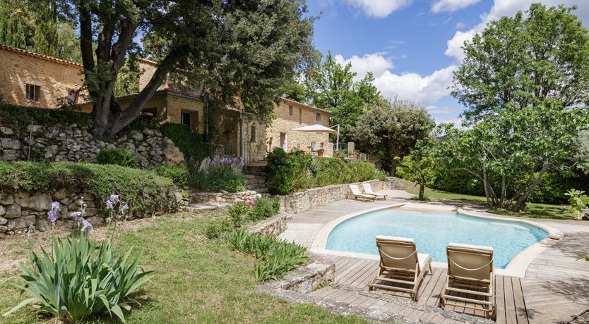 Photo of Rustic Jewel