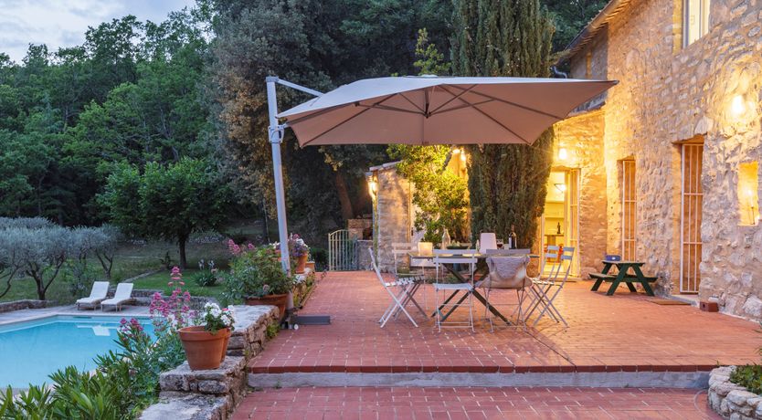 Photo of Rustic Jewel