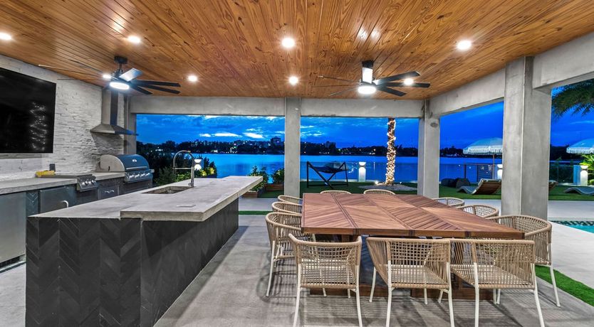 Photo of The Floating Villa