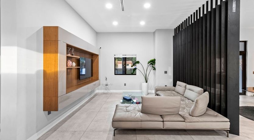 Photo of The Floating Villa