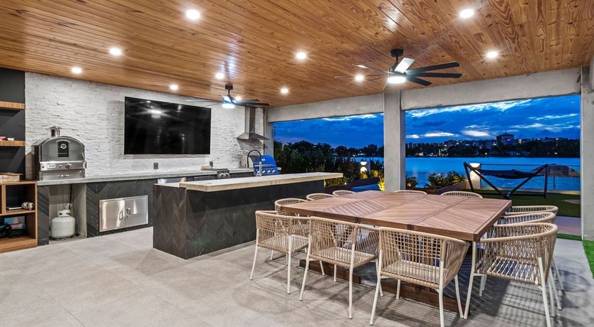 Photo of The Floating Villa