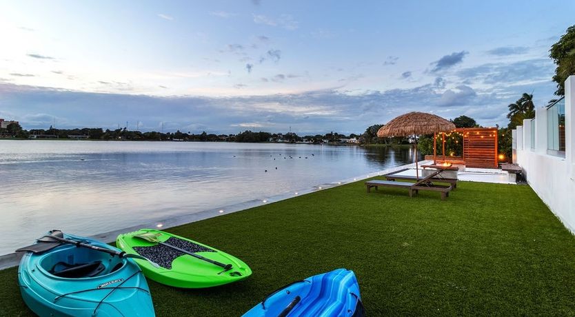 Photo of The Floating Villa
