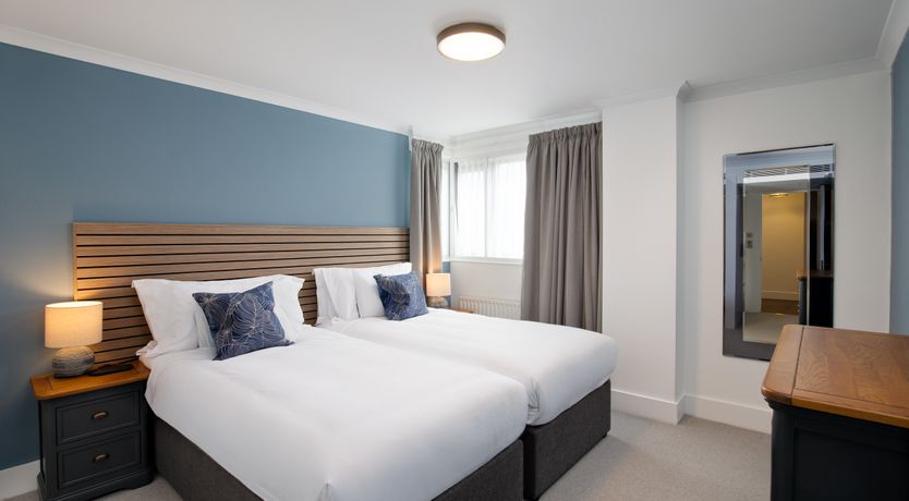 Photo of Royal Jewel