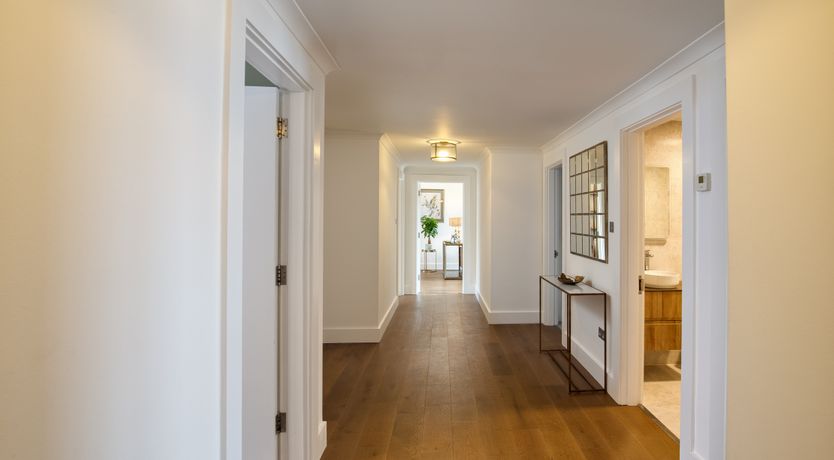 Photo of Royal Jewel