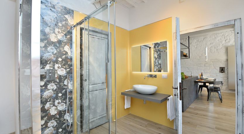 Photo of The Tuscan Breeze