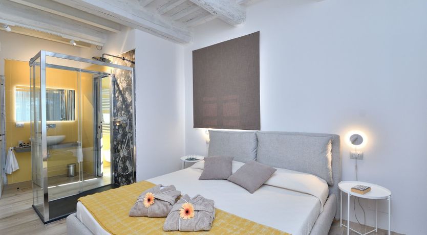 Photo of The Tuscan Breeze