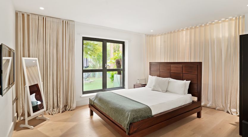 Photo of Urban Simplicity