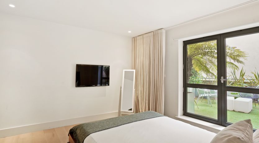 Photo of Urban Simplicity