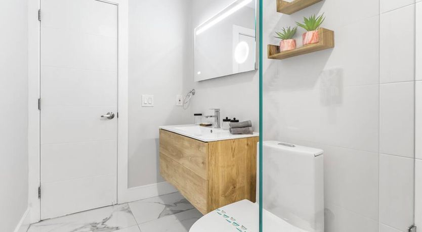 Photo of Coral & Sunshine