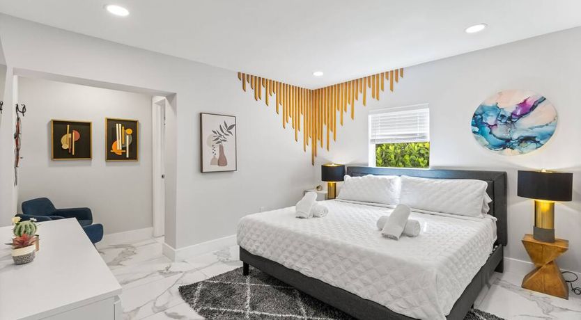 Photo of Coral & Sunshine