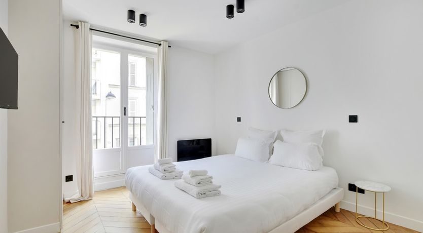 Photo of Picnic at the Champs De Mars